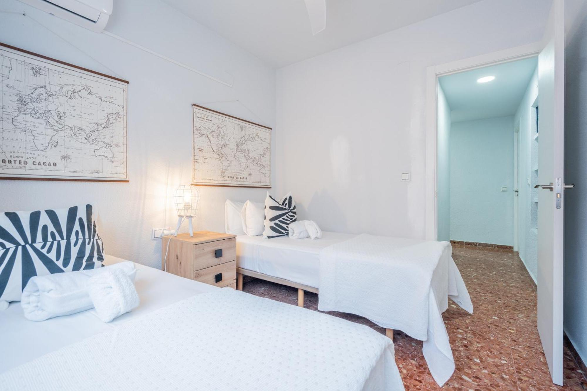 Apartamento Familiar En Avenida Del Puerto Валенсія Екстер'єр фото